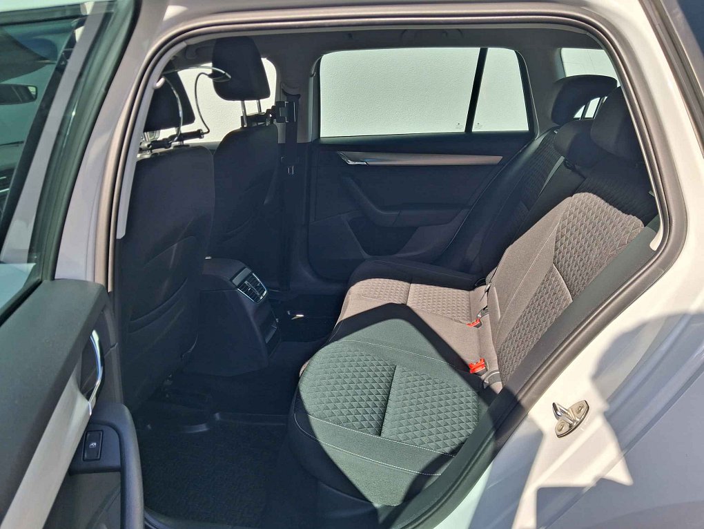 Škoda Octavia III 2.0 TDi Drive