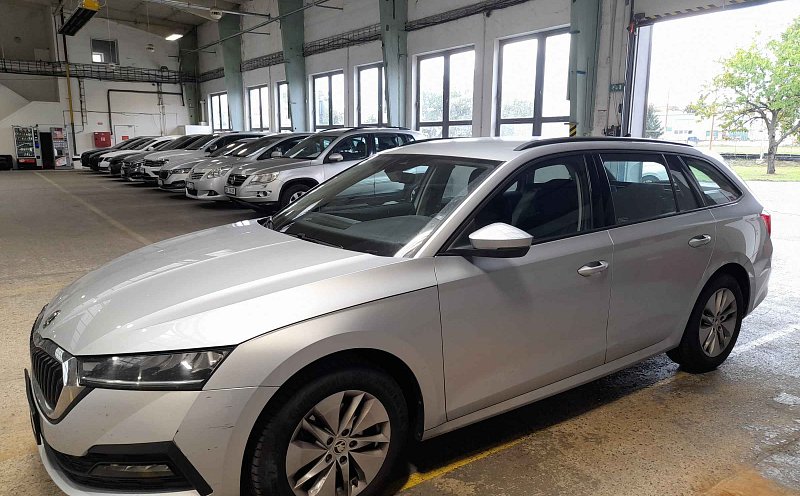 Škoda Octavia IV 2.0 TDi 