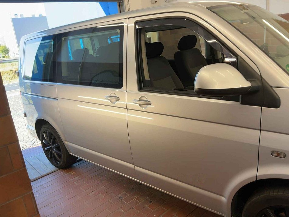 Volkswagen Caravelle 2.0TDi Comfortline