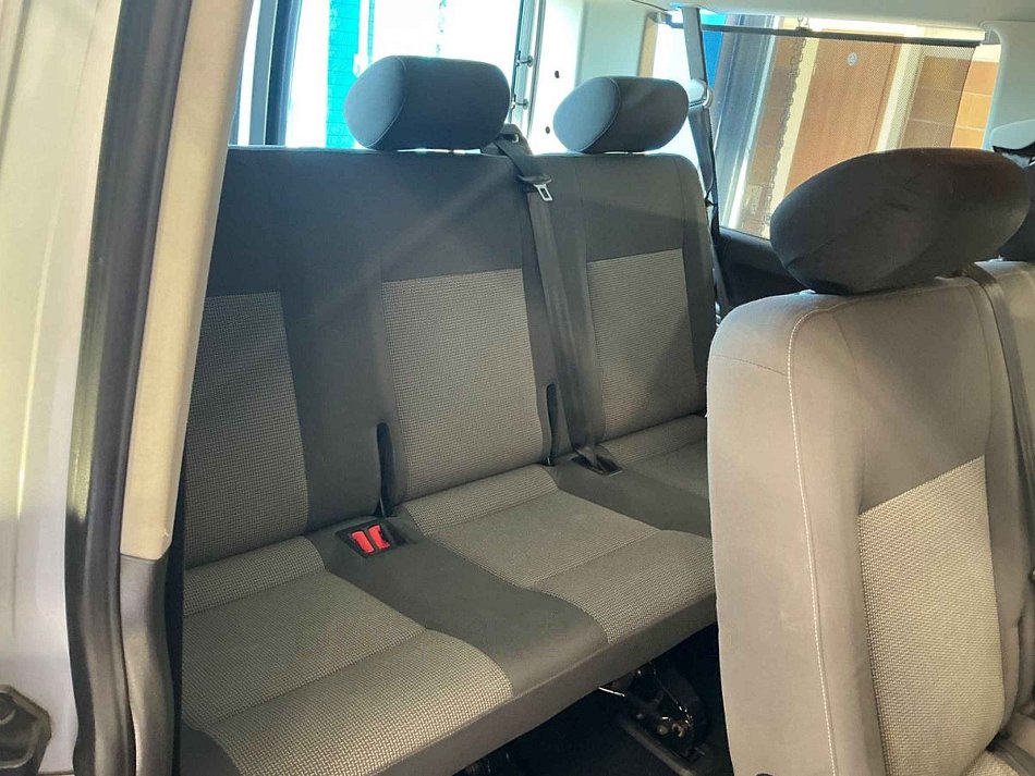 Volkswagen Caravelle 2.0TDi Comfortline