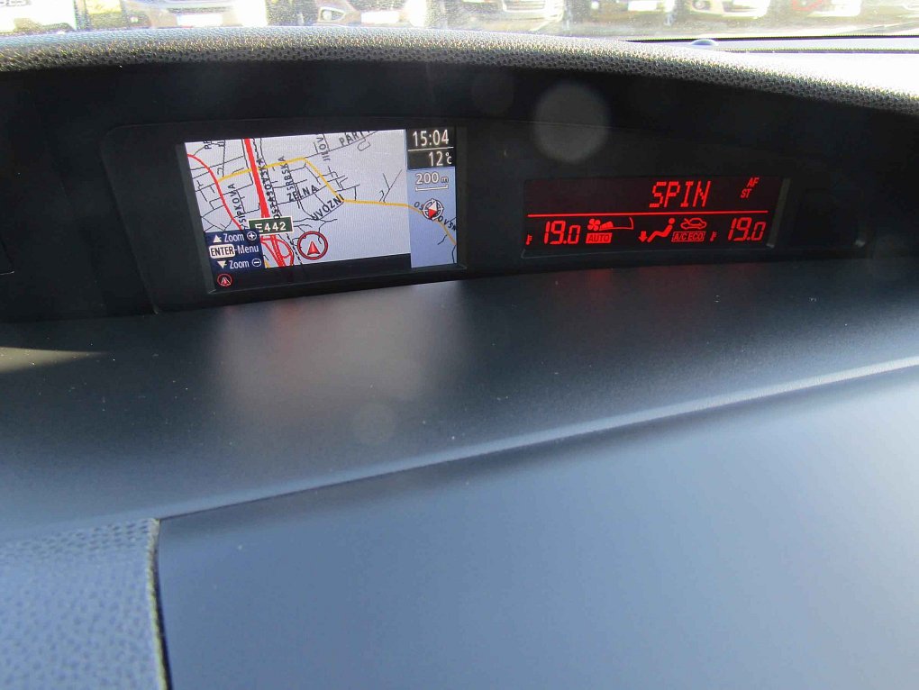 Mazda 3 2.0 i 