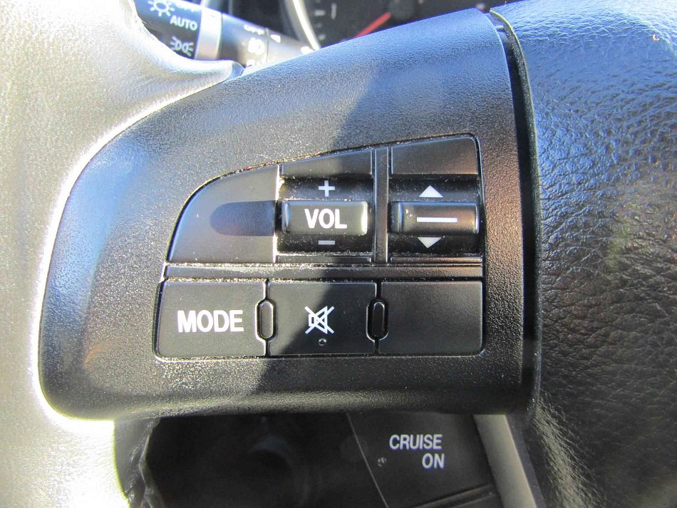 Mazda 3 2.0 i 