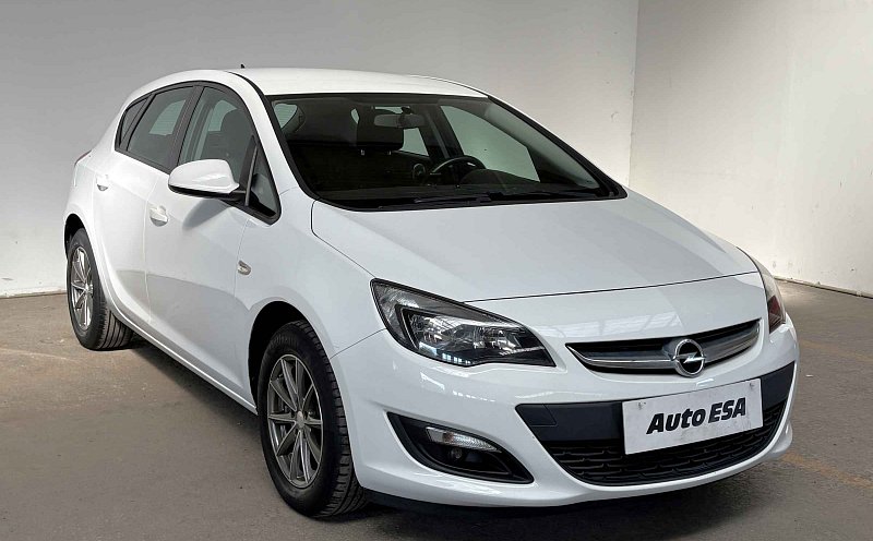 Opel Astra 1.6 CDTi 