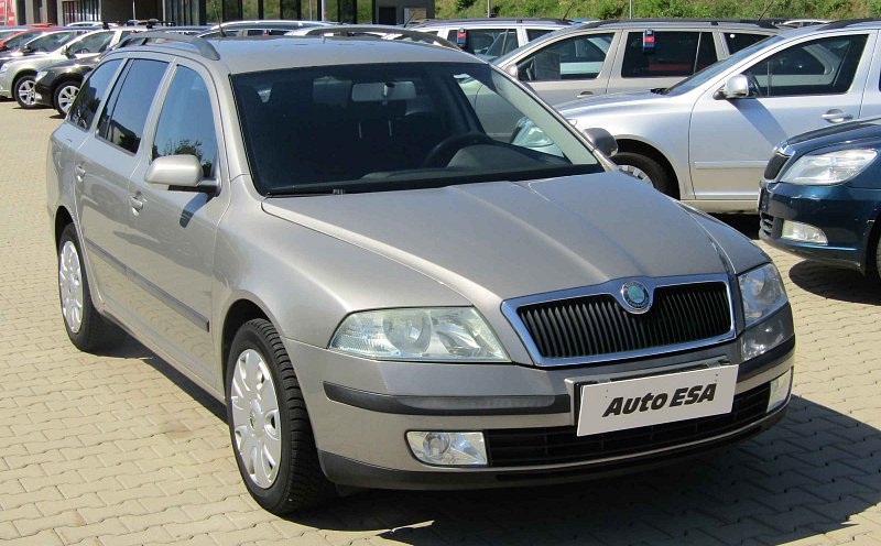 Škoda Octavia II 2.0 FSi 
