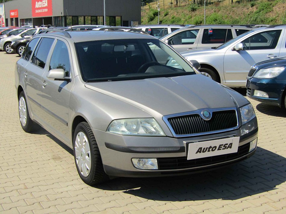 Škoda Octavia II 2.0 FSi 