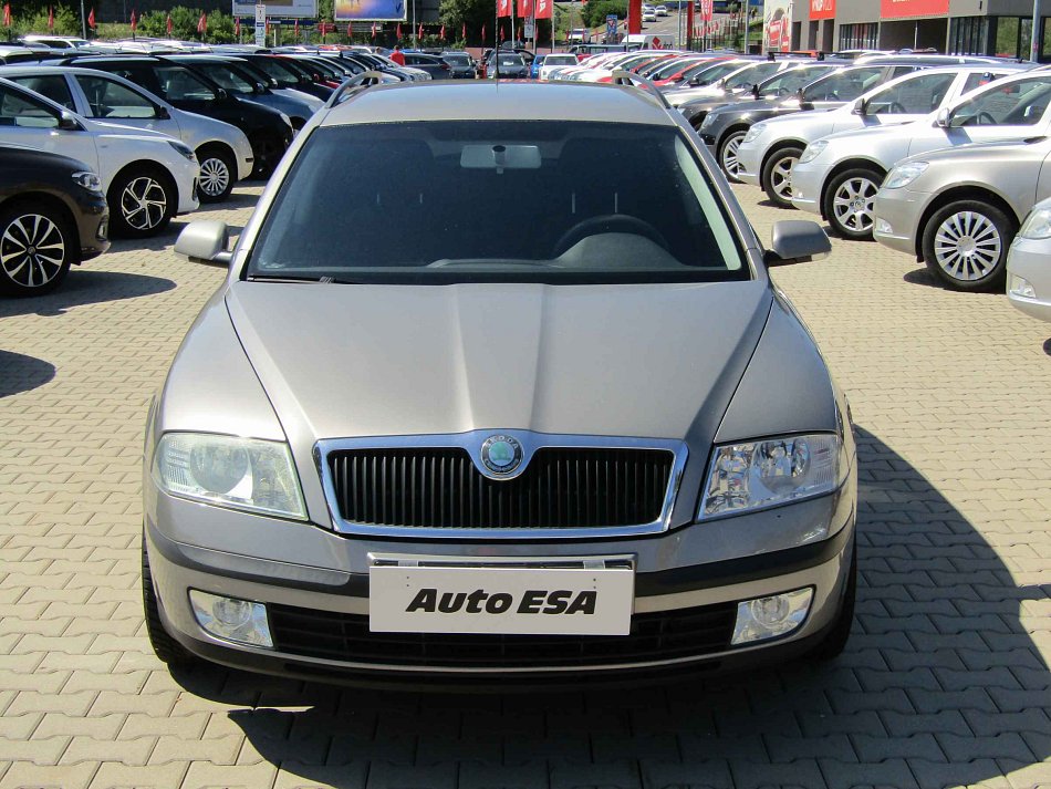 Škoda Octavia II 2.0 FSi 