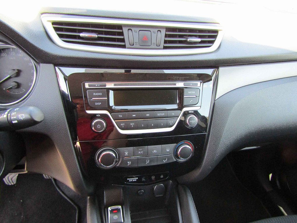 Nissan Qashqai 1.2 DIG-T 