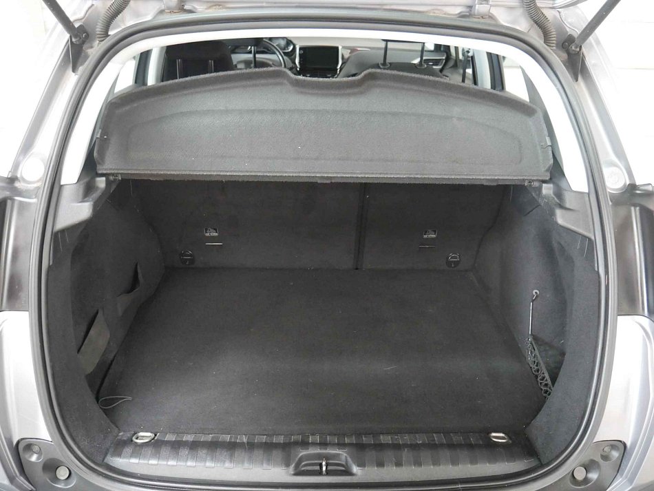 Peugeot 2008 1.2PT 