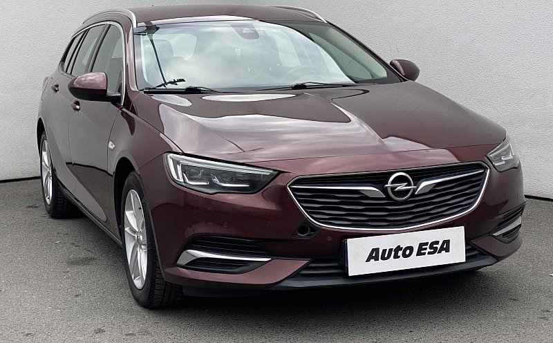 Opel Insignia 1.6 CDTi 