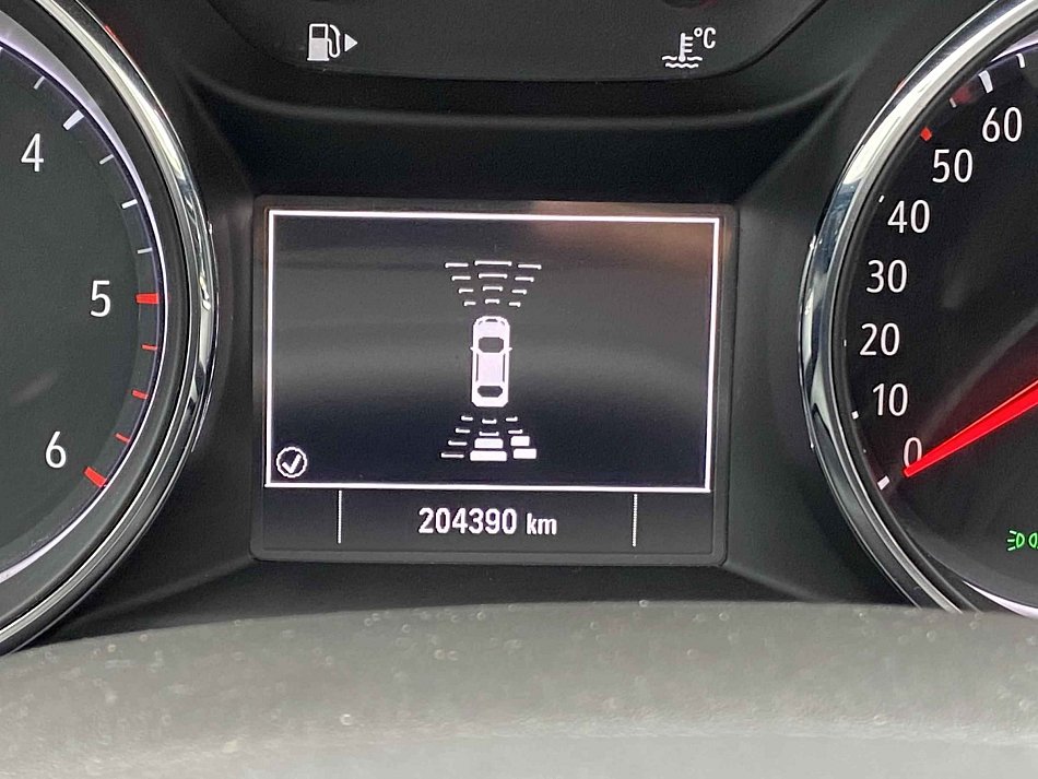 Opel Insignia 1.6 CDTi 