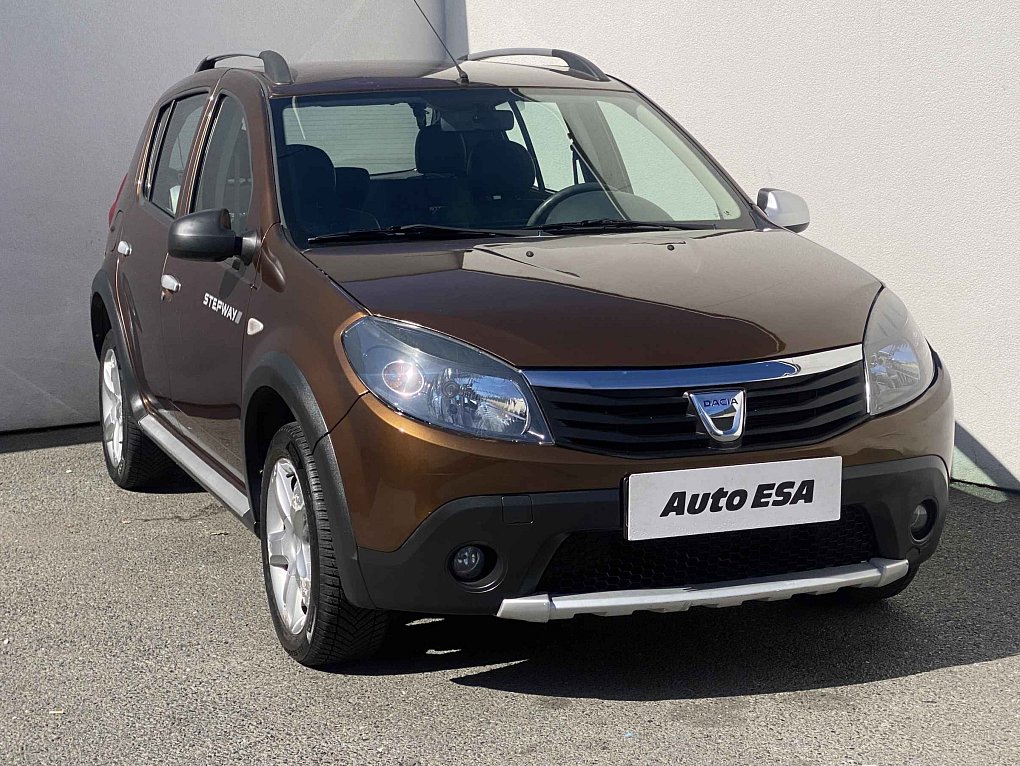 Dacia Sandero 1.6i 