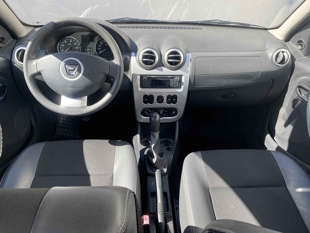 Dacia Sandero 1.6i 