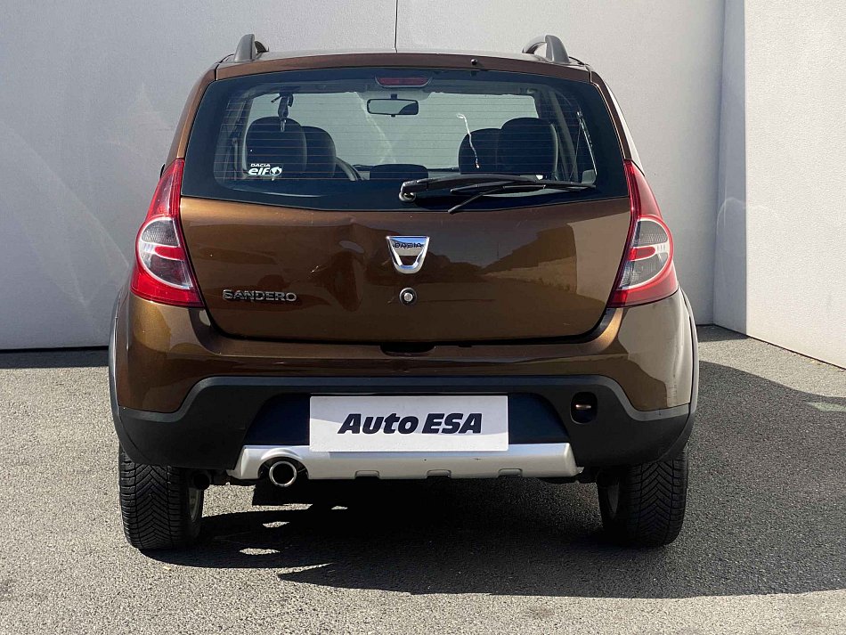 Dacia Sandero 1.6i 