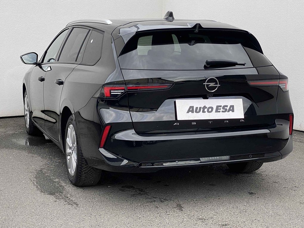 Opel Astra 1.5 CDTi Elegance