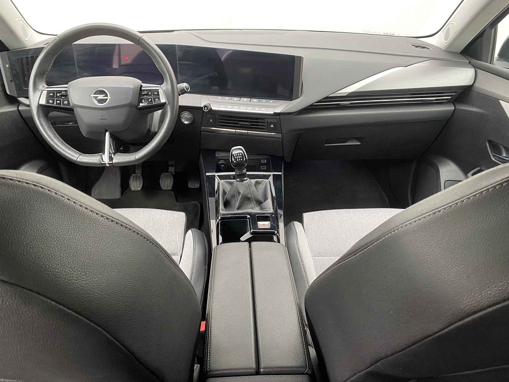 Opel Astra 1.5 CDTi Elegance