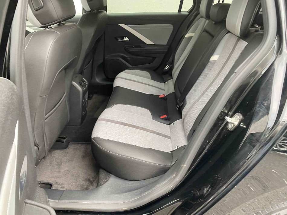 Opel Astra 1.5 CDTi Elegance