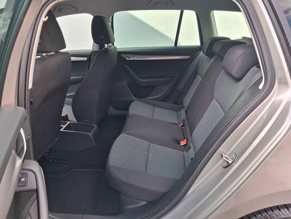 Škoda Octavia III 1.4 TSi Active
