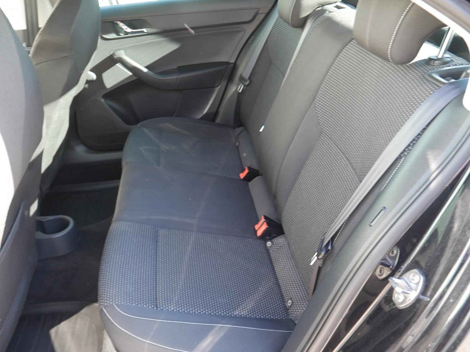 Škoda Rapid 1.6 TDi 