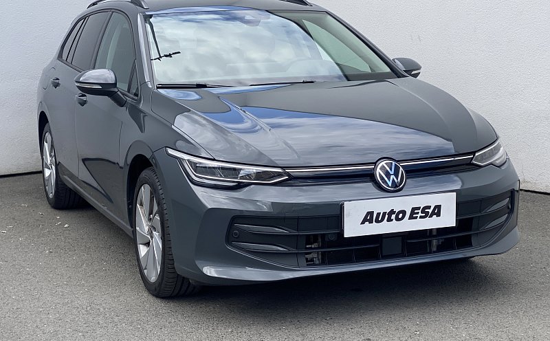 Volkswagen Golf 1.5e-TSi Life
