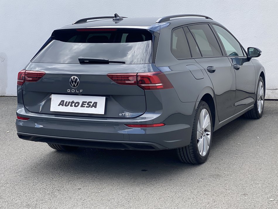Volkswagen Golf 1.5e-TSi Life