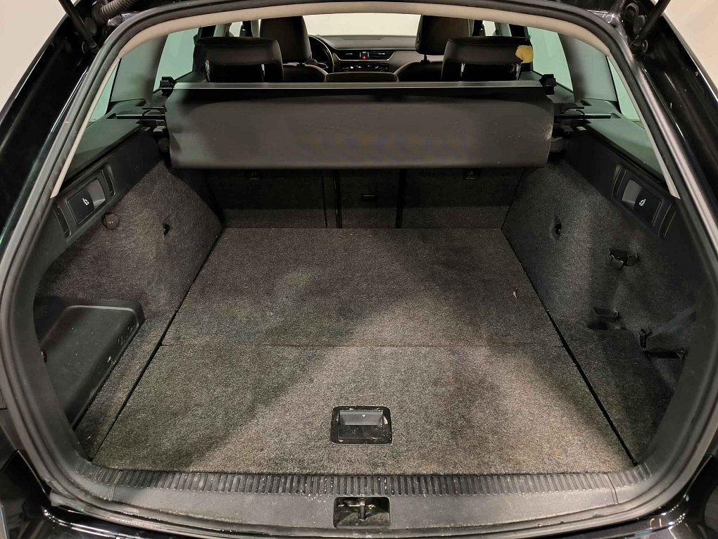 Škoda Octavia III 2.0 TDI Scout 4x4