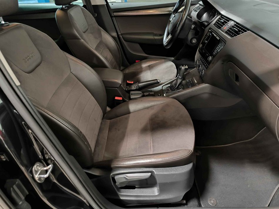 Škoda Octavia III 2.0 TDI Scout 4x4
