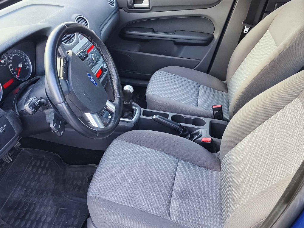 Ford Focus 1.6i 