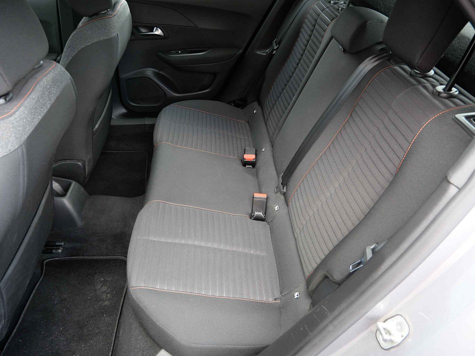 Peugeot 2008 1.5 HDi Active