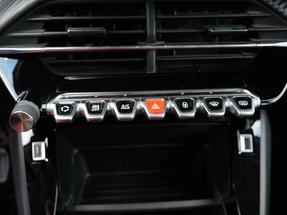Peugeot 2008 1.5 HDi Active