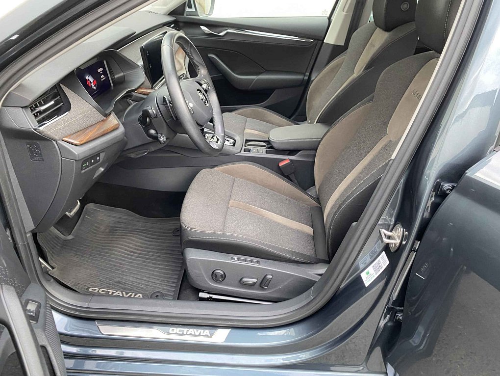 Škoda Octavia IV 2.0 TDi Scout 4x4