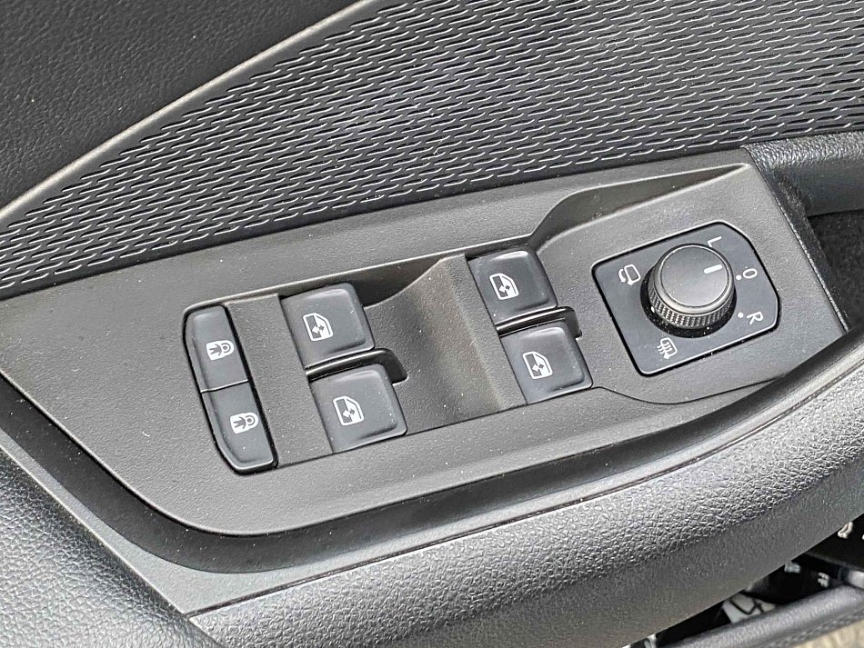 Škoda Octavia IV 2.0 TDi Scout 4x4