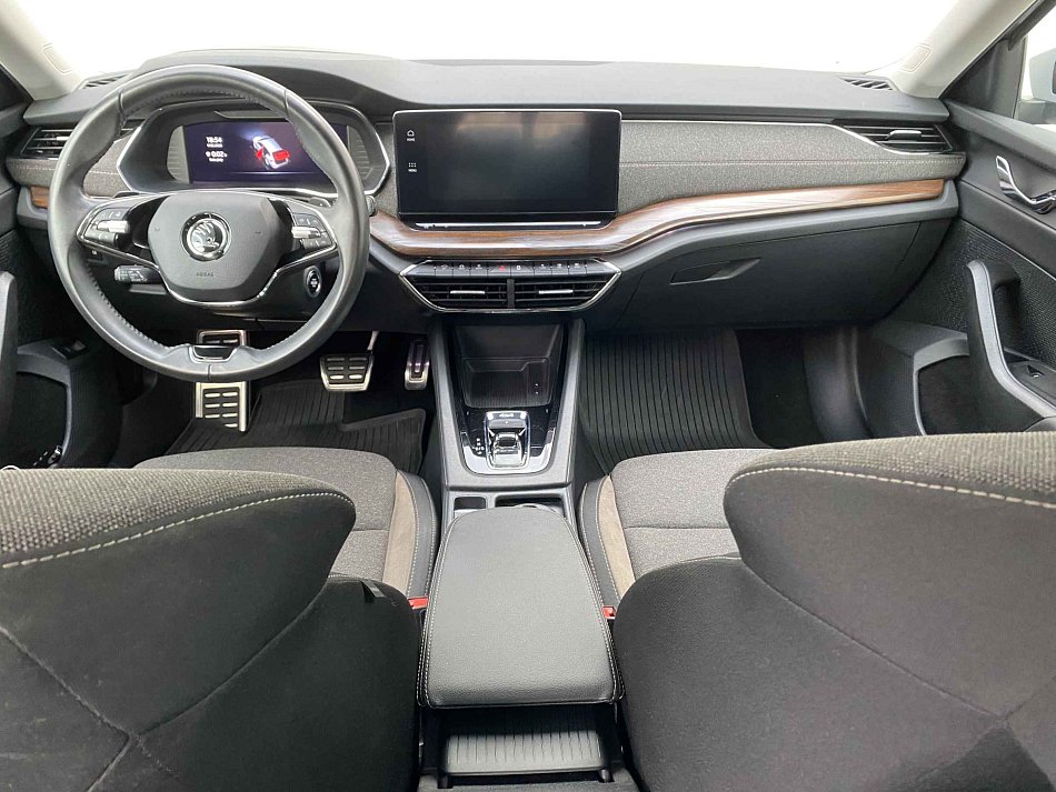 Škoda Octavia IV 2.0 TDi Scout 4x4