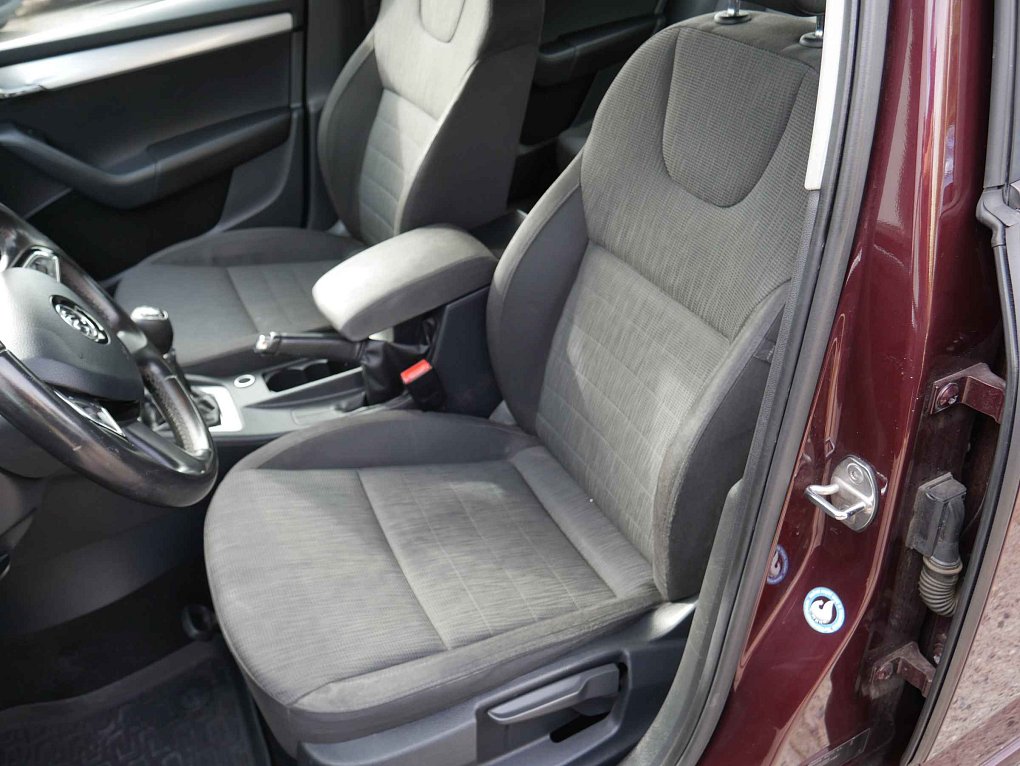 Škoda Octavia III 2.0 TDi Elegance