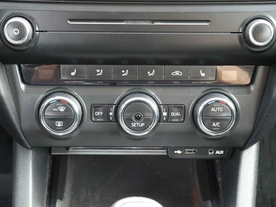 Škoda Octavia III 2.0 TDi Elegance