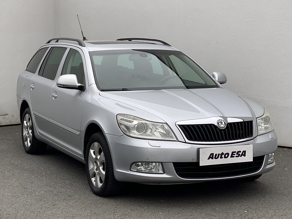 Škoda Octavia II 2.0TDi Elegance 4x4