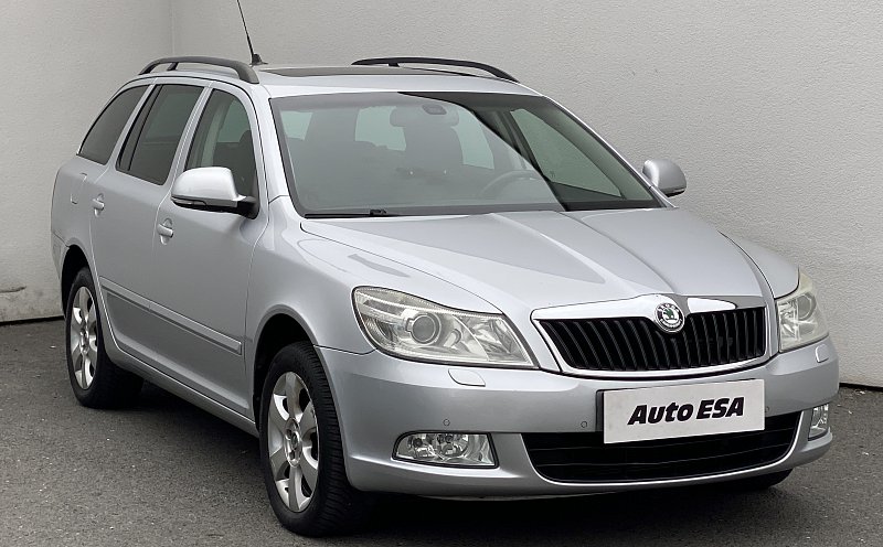 Škoda Octavia II 2.0TDi Elegance 4x4