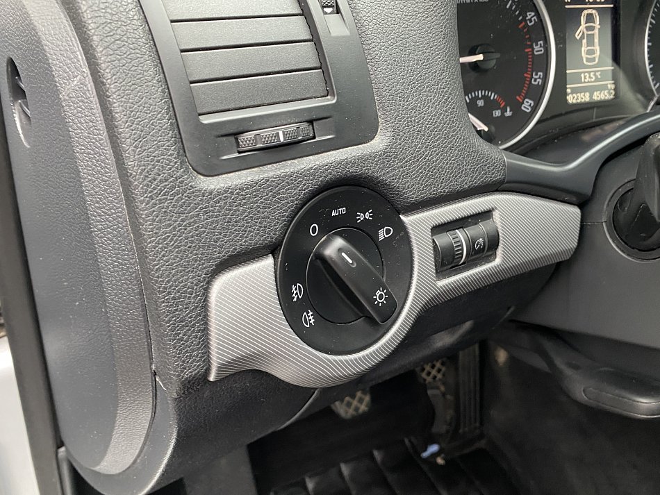 Škoda Octavia II 2.0TDi Elegance 4x4