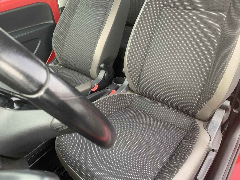 Volkswagen Up! 1.0i 