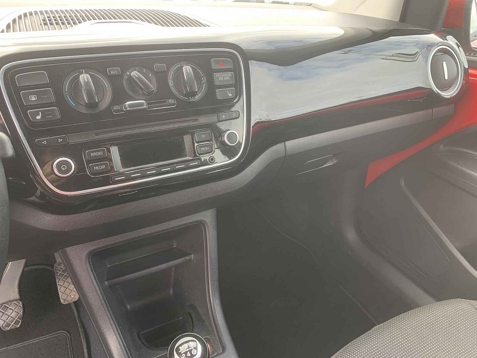 Volkswagen Up! 1.0i 