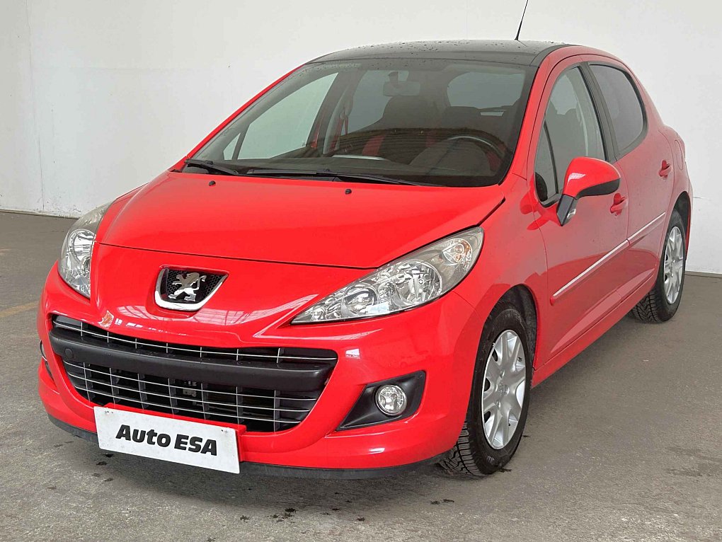 Peugeot 207 1.4 i 