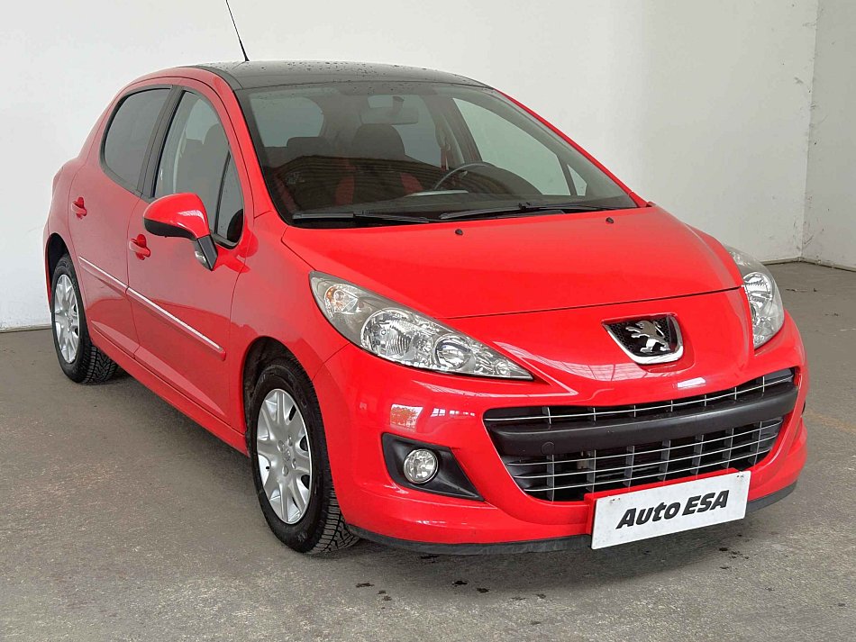 Peugeot 207 1.4 i 