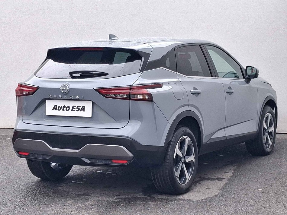 Nissan Qashqai 1.3 DIG-T N-Connecta