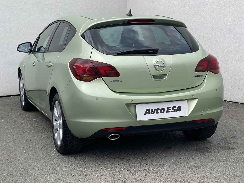 Opel Astra 1.6i 