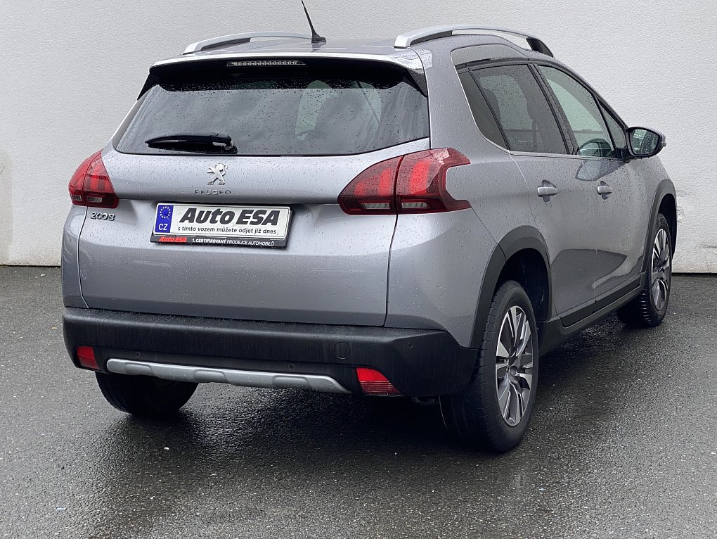 Peugeot 2008 1.2 PT Allure