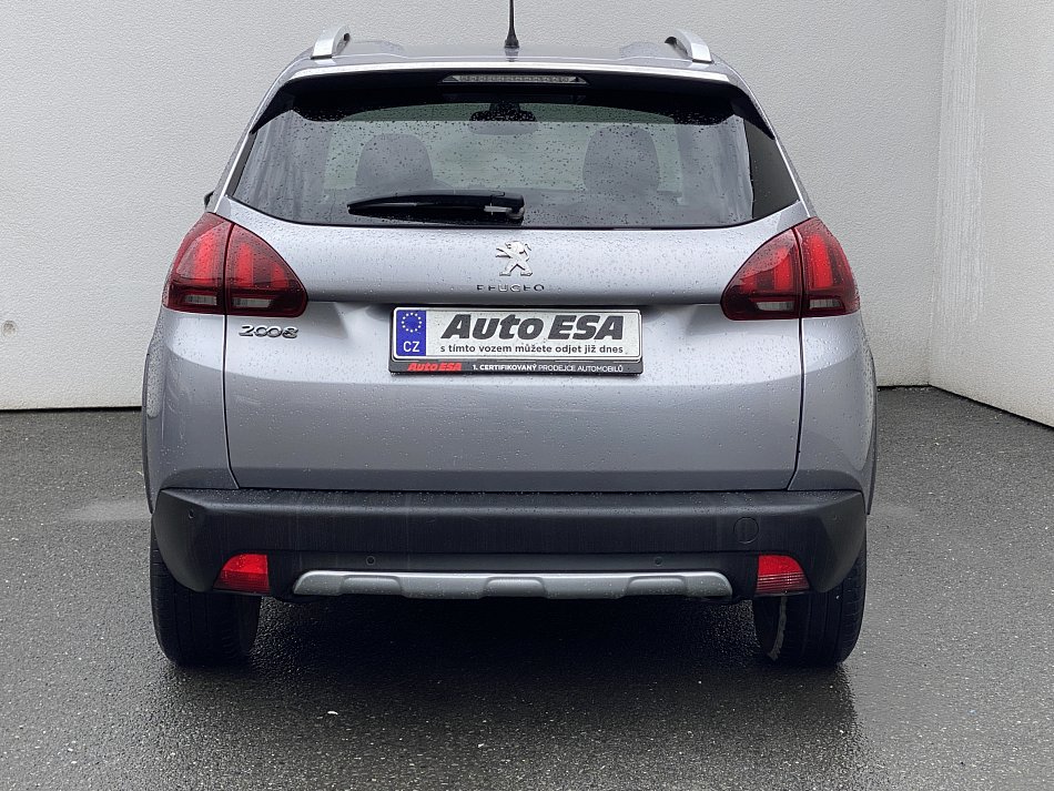 Peugeot 2008 1.2 PT Allure