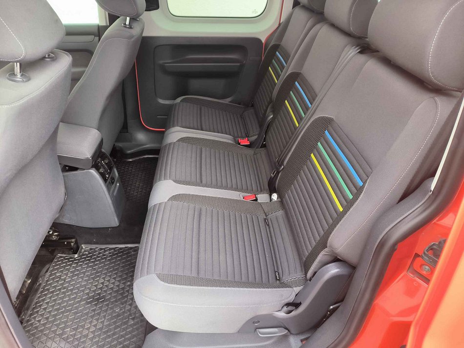 Volkswagen Caddy 2.0TDi Soccer