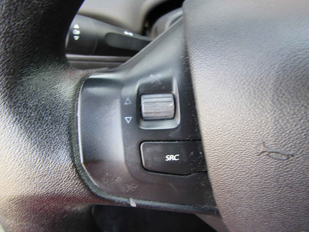 Peugeot 208 1.2 VTi 