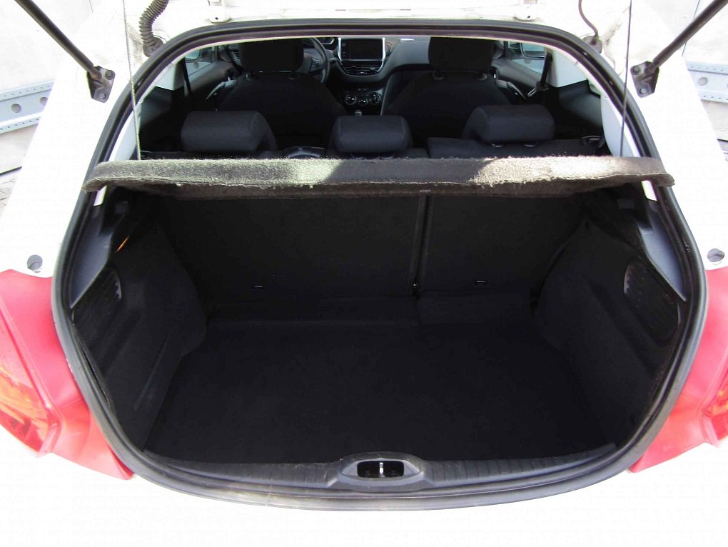 Peugeot 208 1.2 VTi 