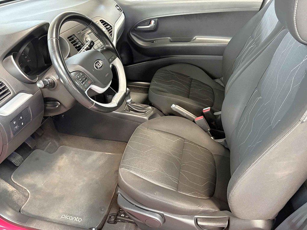 Kia Picanto 1.0i 