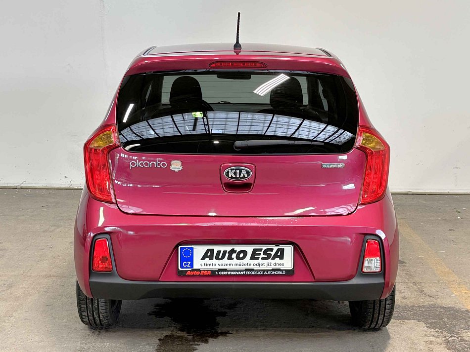 Kia Picanto 1.0i 